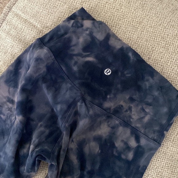 Lululemon align leggings gently worn. - Picture 3 of 4